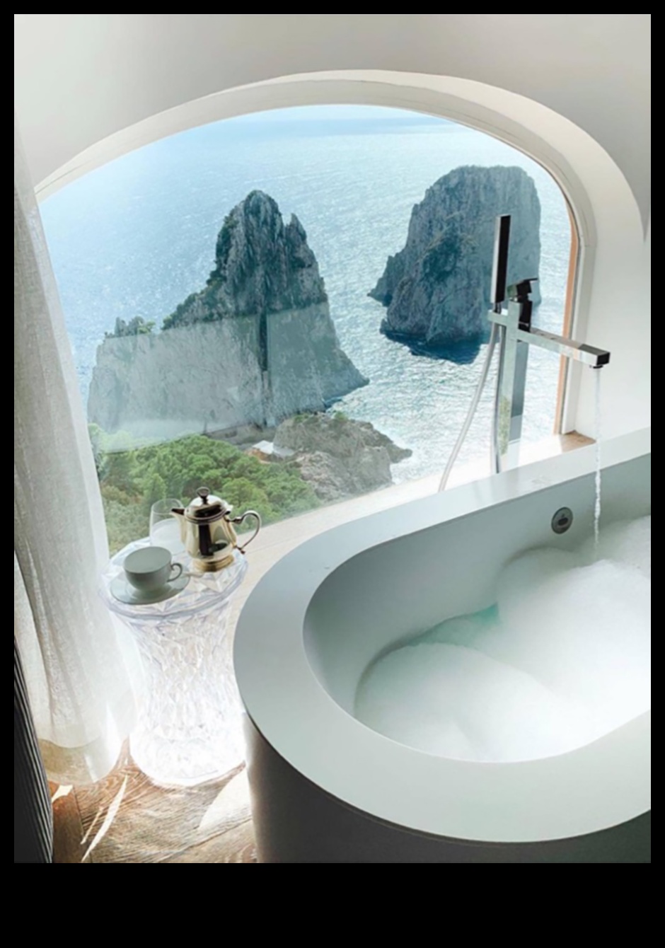 Прозорци на страстта към пътешествията: Панорама на света от забележителности