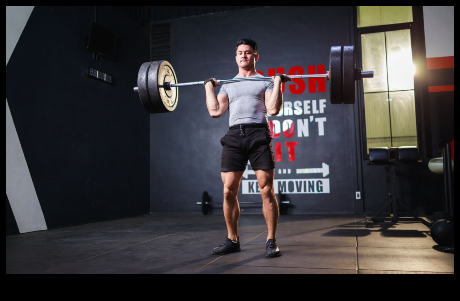 Отвъд щангата: Извайване на най-доброто от себе си с тренировки за телесно тегло