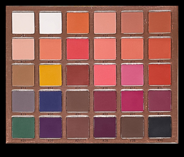 Artistry Unleashed: Уеб дизайн отвъд конвенциите