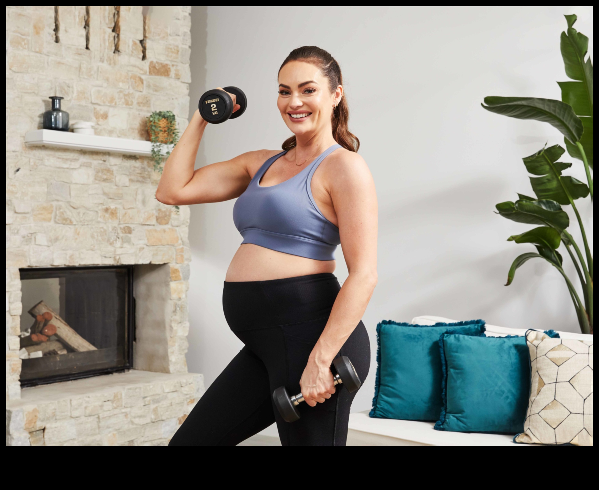 Fit Mommy Flow Чувствайте се най-добре по време на бременност с тези енергични тренировки 3 Fit Mommy Flow: Енергични тренировки за бременност за жизненост